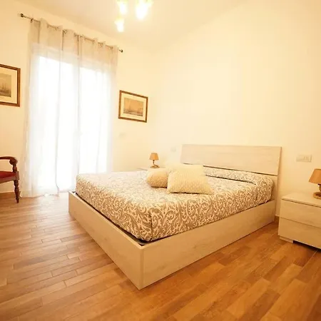 Attico Tra Cielo E Mare *