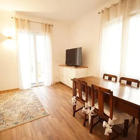 Attico Tra Cielo E Mare Apartamento *